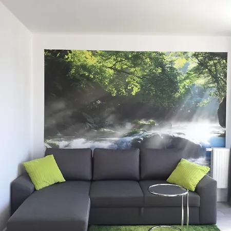 Apartman Apartament *